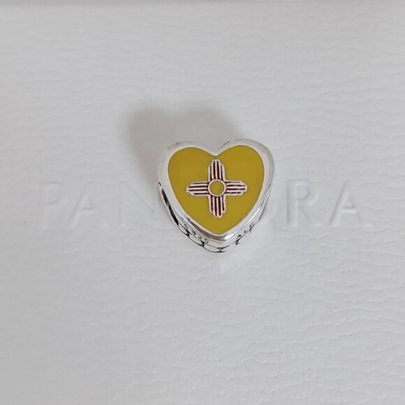 Pandora New Mexico Flag Exclusive Heart Charm Bead with box - Picture 8 of 8